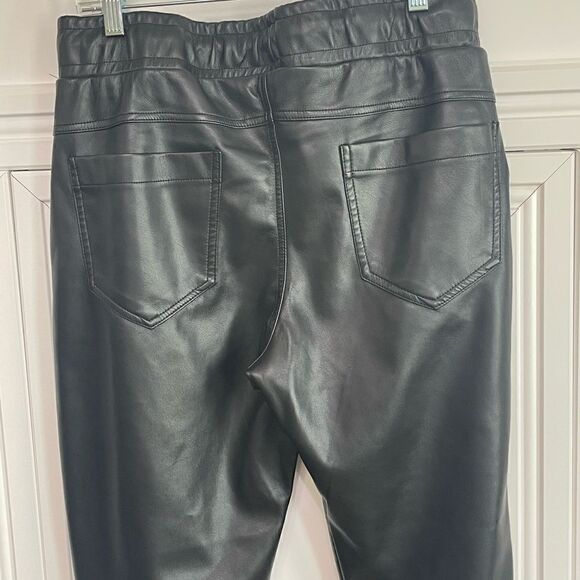 Black Faux Leather‎ Joggers size 10 - Picture 5 of 7